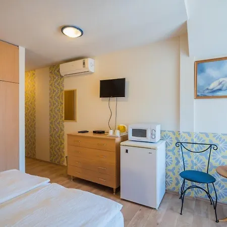 Jade Panzio 3* Balatonföldvár