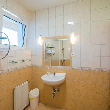 Jade Panzio Balatonföldvár