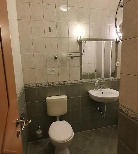 Jade Panzio Panzió Balatonföldvár