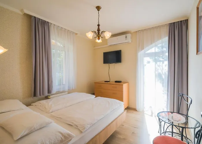 Jade Panzio 3* Balatonföldvár