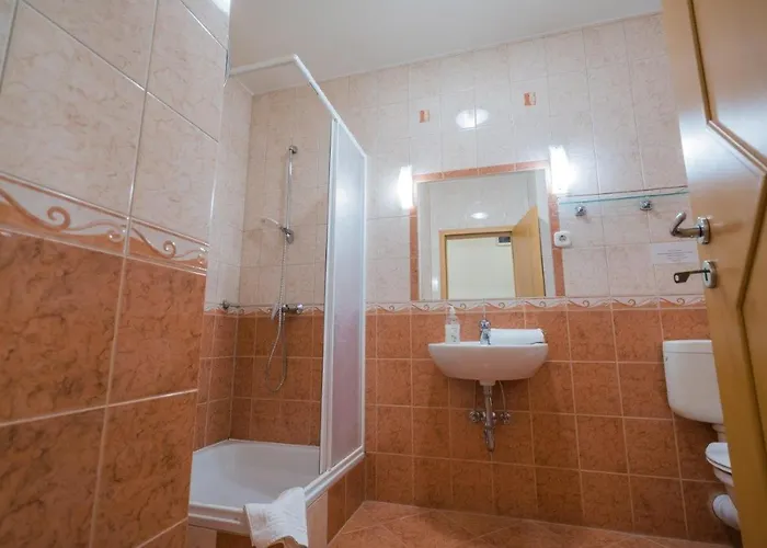 Jade Panzio Panzió Balatonföldvár