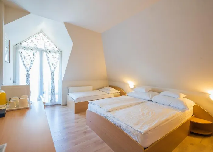 Jade Panzio ベッド・アンド・ブレックファスト