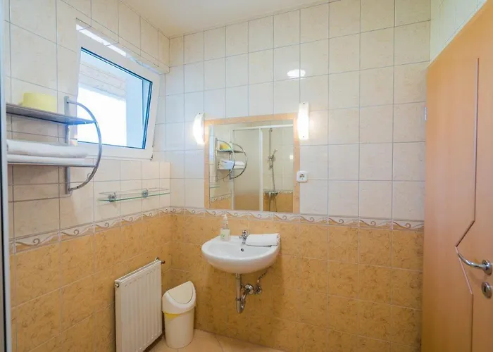 Jade Panzio Balatonföldvár